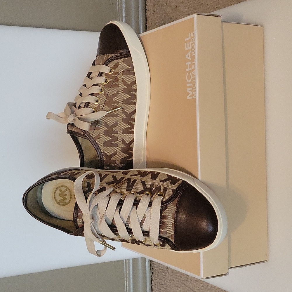 MK City Sneaker size 7 1/2 MEd. Monogram Jacquard Mocha